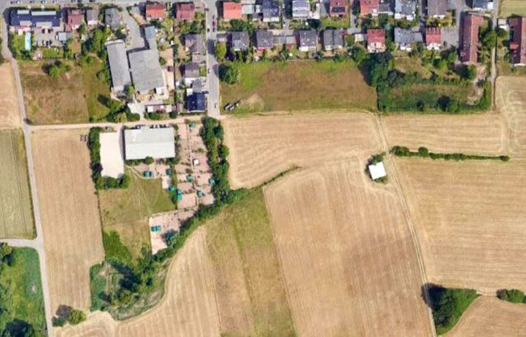 Feldrand, Siedlung